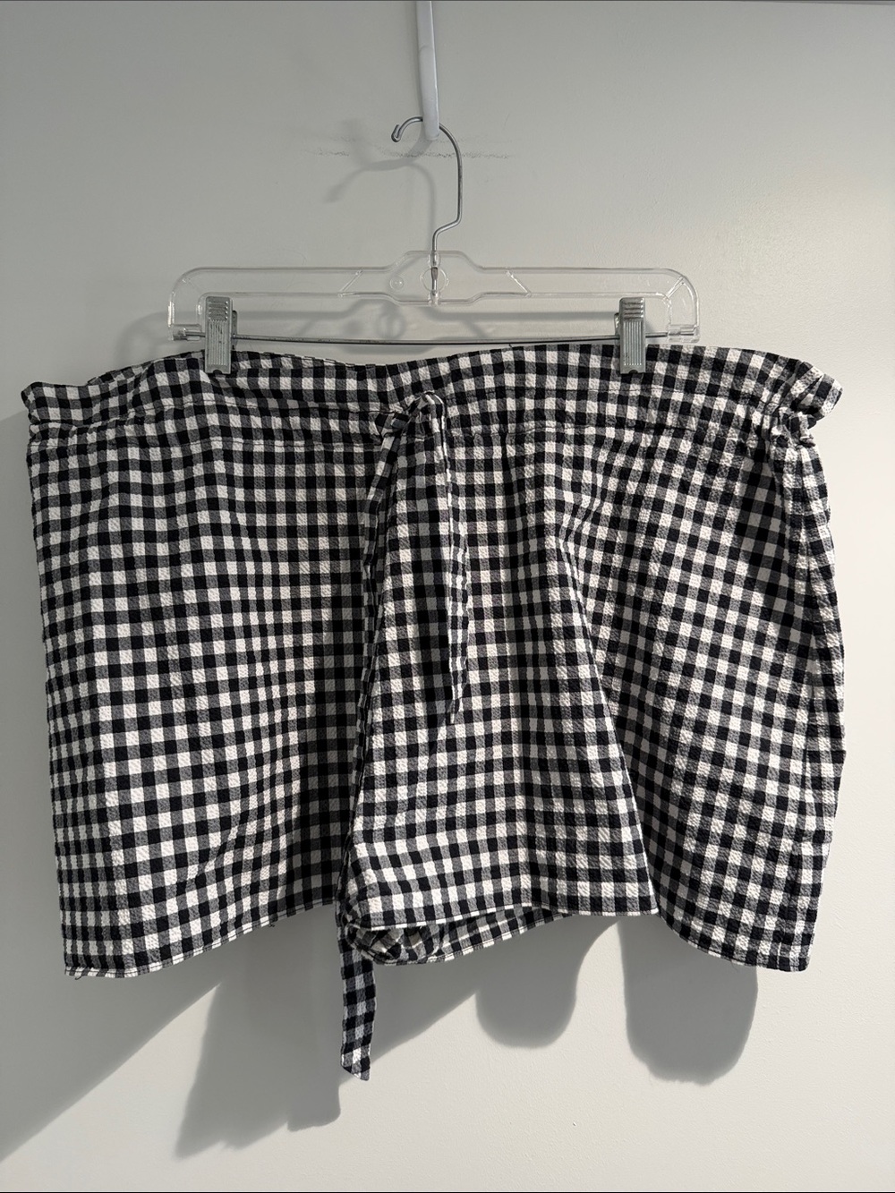 Black and White Gingham Tie-Waist Women’s Shorts